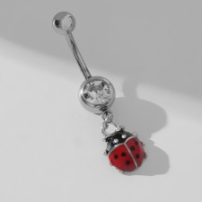 Piercing in the navel 