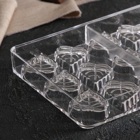 Konfinetta chocolate form “leaflets”, 27.5 × 13.5 × 2.5 cm, 21 cells (4 × 3 × 0.8 cm)-2