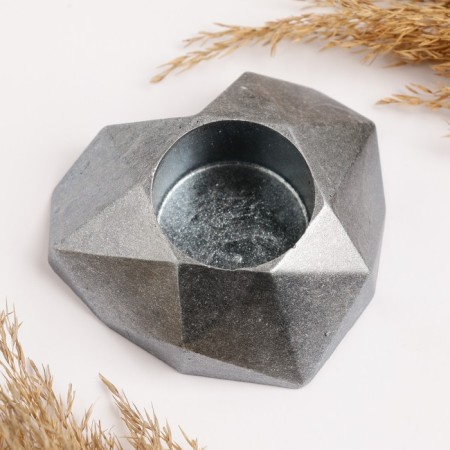 Summary "Polygonal Heart" 8x8x2cm, silver-1