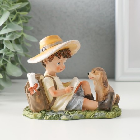 Souvenir Polystone "A boy in a clearing reads a book with a dog" 11x5.5x8.5 cm-1