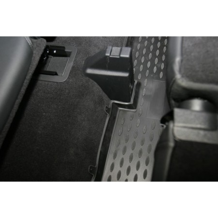 Rugs in Land Rover Discovery 4, 2010-2014, 2014-2016, 3rd row., 1 pc. (polyurethane)-2