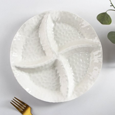 Menzhitsa ceramic 4 cells "Airiousness", 24 × 3.5 cm, white color-1
