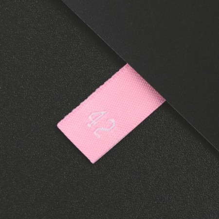Textile strip "42", 4.6 x 1.1 cm, pink color
