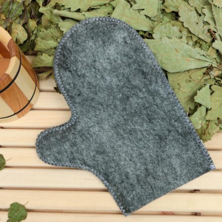 Mitten for the bath, gray