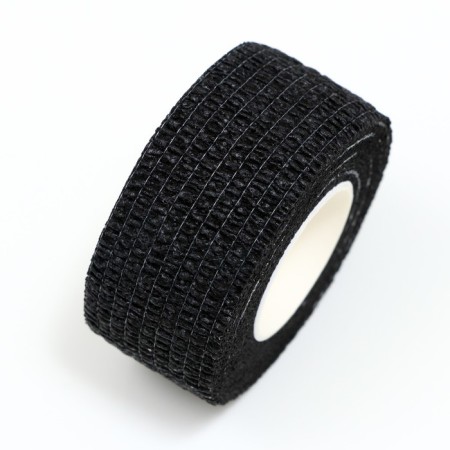 The bandage is self -fixed with a bitter impregnation, 2.5 cm, max. Extensibility 4.5 m, black-1