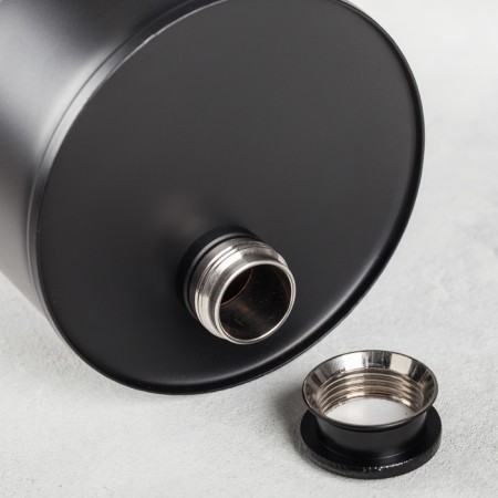 Strategic stock flask, 700 ml-1
