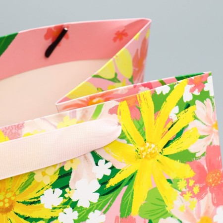 Gift package with a wide bottom, packaging, Special for You, 25 x 19 x 18 cm-3