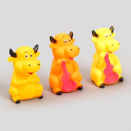 Игрушка пищащая "Корова" для собак, 10 см, микс цветов-1