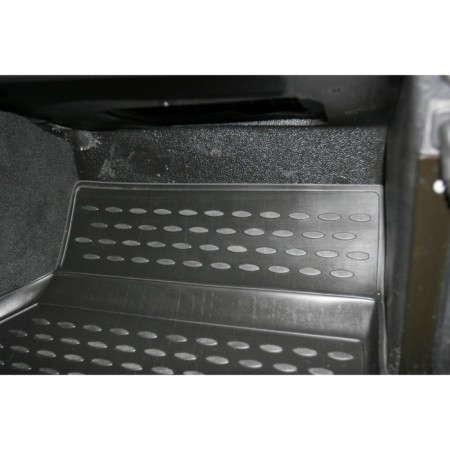 Rugs in the Land Rover Defender 110 5D salon, 2007-2016 3 pcs. (polyurethane)-2