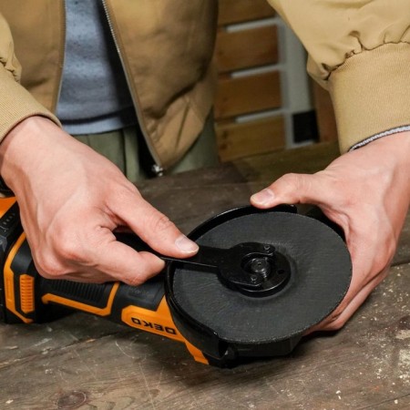 DEKO DKCD20 tool set, screwdriver and Ushm batteries, 20 V, 125 mm 2x4 ah-5