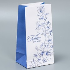 Gift package without handles Follow Your Heart, 10 x 19.5 x 7 cm