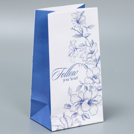 Gift package without handles Follow Your Heart, 10 x 19.5 x 7 cm
