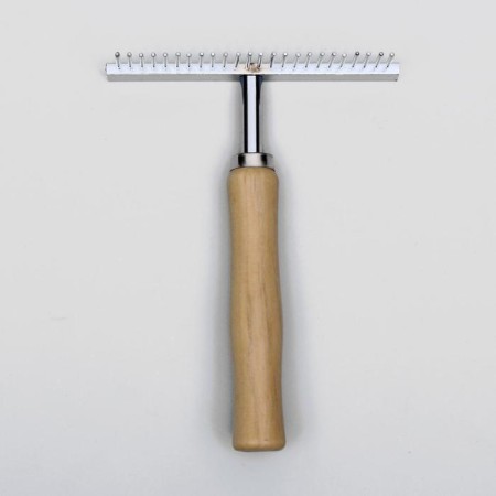 Wood comb-comb with a wooden handle, 13 x 9.5 cm-1