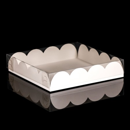 White cookie box, 14 x 10.5 x 2.5 cm