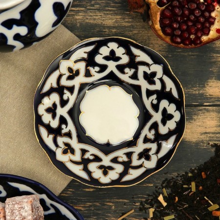 The plate round "Pishta in gold", 13 cm, white-1