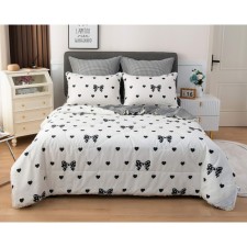 A set with a blanket of the Bernett No. 35 duet, size 230x250 cm, 150x210 cm - 2 pcs, 50x70 cm - 2 pcs, 70x70 cm