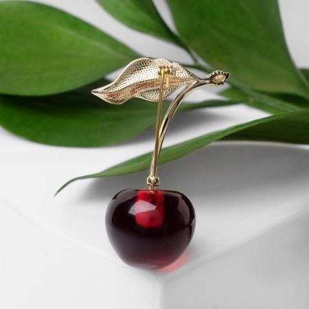 Brooch "Cherry" with a leaf, the color of burgundy-green in gold-1