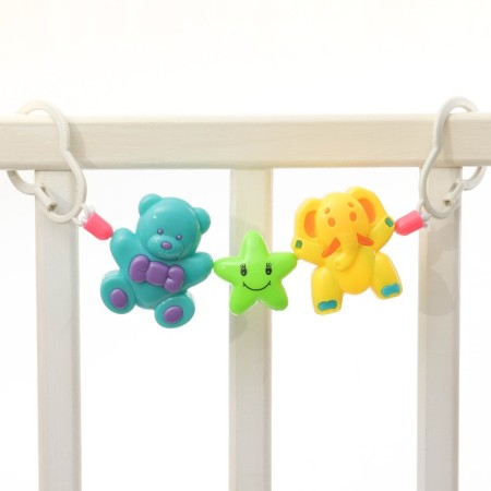 Stretching on the stroller/crib “Bear, star, elephant”, 3 toys, crumb me