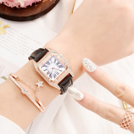 Women's gift set "Zvezda" 2 in 1: Watch and bracelet