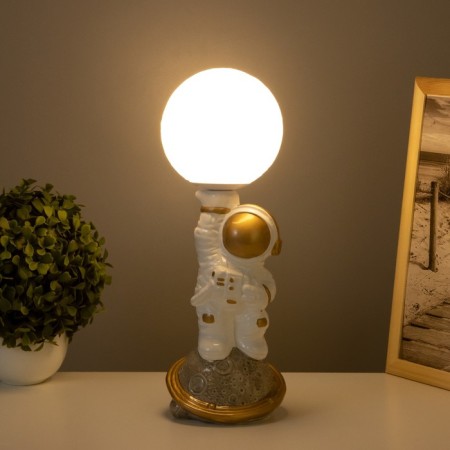 Table lamp "Cosmonaut with moon" 1x40W E14 white/gold 12.5x12.5x33cm-2