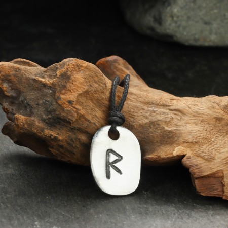 Amulet "Scandinavian runes", Runa Ryado, 21x29mm, metallic