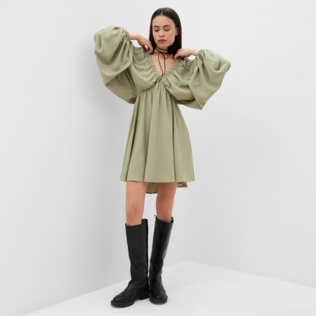 Women's dress MIST with a deep neckline river. 42, olive-1