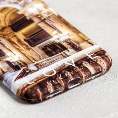 IPhone XR Love phone case, 7.6 x 15.1 cm