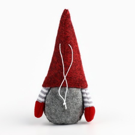 New Year's gnome in showbox-5