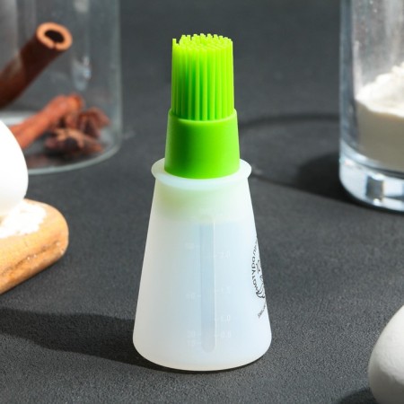 Brush for oil "Naturally", 11.8x5.2 cm, silicone, green color-3