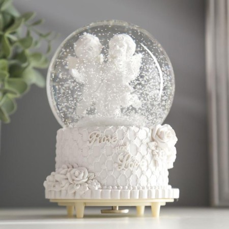 Souvenir Polystone Water Ball Music "Snow White Angels" is spinning a mix 15.5x10x10 cm-1