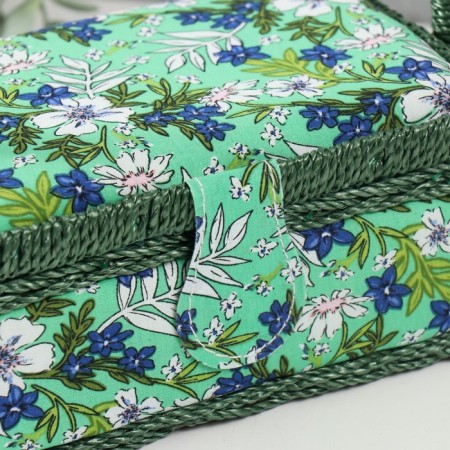 Casket for needlework "Field flowers on green" 18x12x9.5 cm-1