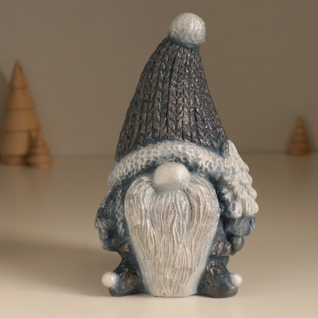 Figure "New Year's dwarf" 19 x11 x 10.5 cm.-1