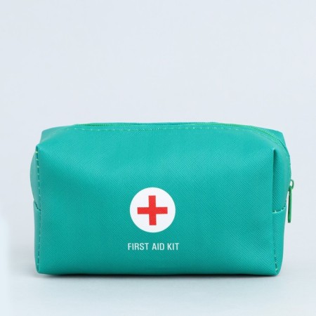 Patch of artificial leather "FIRST AID KIT", 14*10*5 cm, green color-4