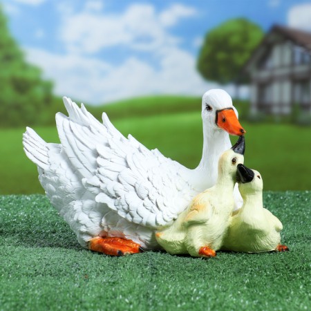 Garden figure "Duck with ducklings" 27x17x17cm
