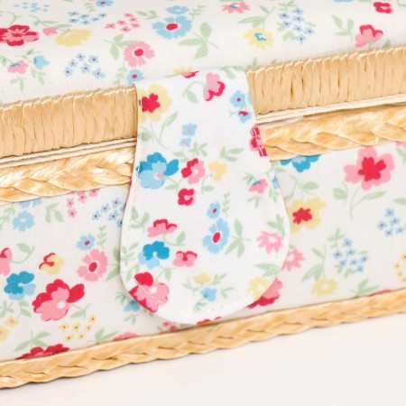Casket for needlework "Bright flowers with squares" 9.5x19.5x13 cm-1