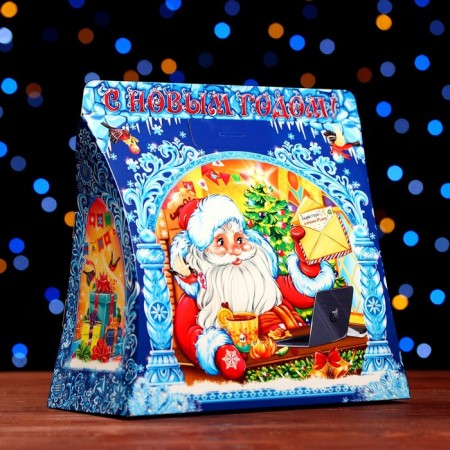 Gift box "Santa Claus with Squirrel" 24.5 x 11.5 x 23 cm-1