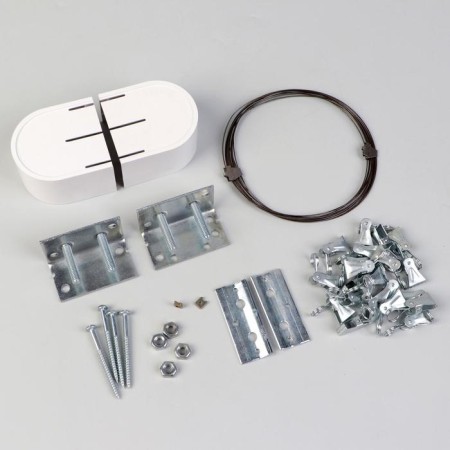 Carnish-string 3.5 m, with metal clamps, 20 pcs, white color