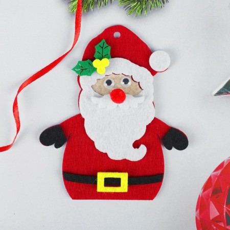 Set for creativity - create a Christmas tree decoration from the felt "Santa Claus"