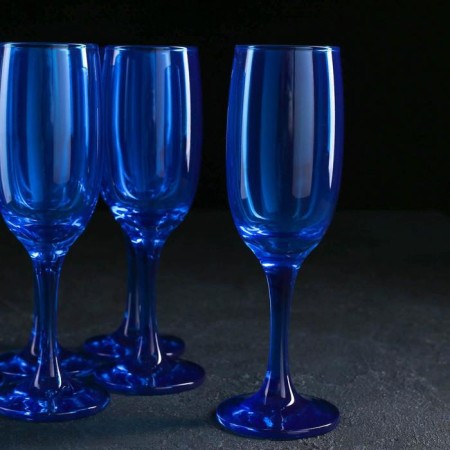 A set of glasses for champagne "Rainbow", 190 ml, 6 pcs, color cobalt-1