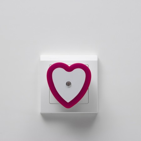 Ночник LED "Сердце" реагирует на темноту 6,5х6,5х2,5 см RISALUX-5