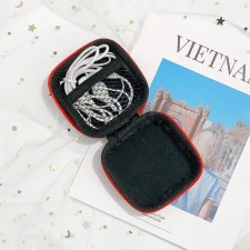 Headphone case, square, mat. top: eco -leather, 80x80x30 mm, black
