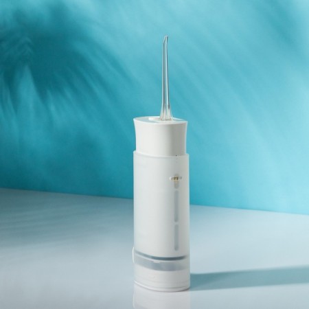 Irrigator for the oral cavity Luazon LIR-01, portable, 175 ml, 3 modes, 2 nozzles, from USB-1