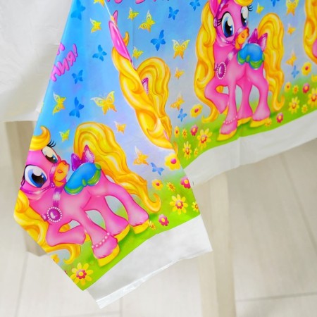 The single tablecloth "Happy birthday", pony, 180x137 cm-1