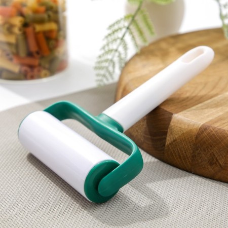 Konfinetta dough roller, 16 × 11.4 × 3.5 cm, white color