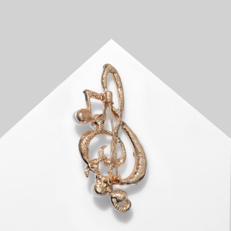 Brooch "Violin key" with pearl notes, the color is white in gold-2