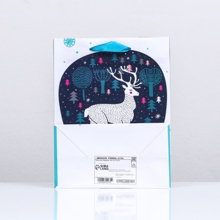 Laminated "Forest Deer" package 18 x 23 x 10-1
