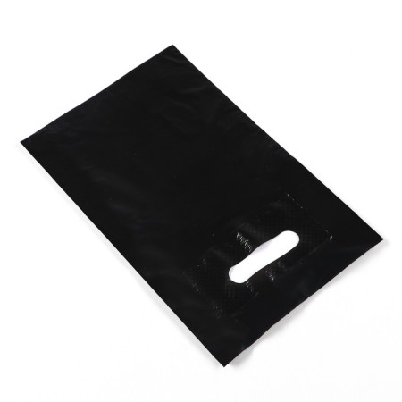 Polyethylene package with a cut handle, black 20-30 cm, 50 microns-1