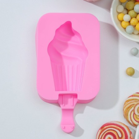 Form for ice cream of the Dilan "Capcake", silicone, 14 × 7.5 × 2.5 cm, pink color