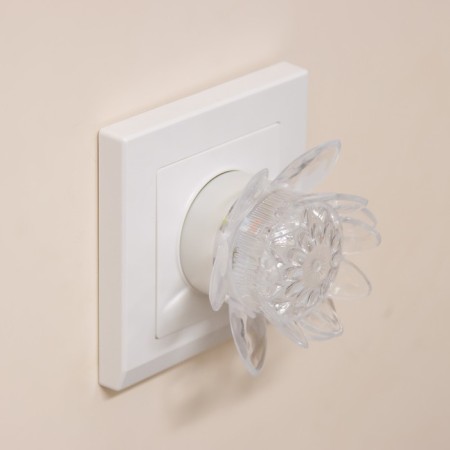 Night Plastic "Flower" 8x8x7.5 cm Risalux-3