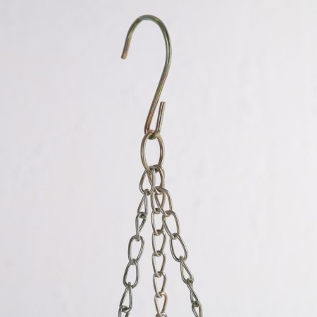 Plastic puff for flowers suspended with the SHEBBI drainage grid, 2 l, the color of mix-3